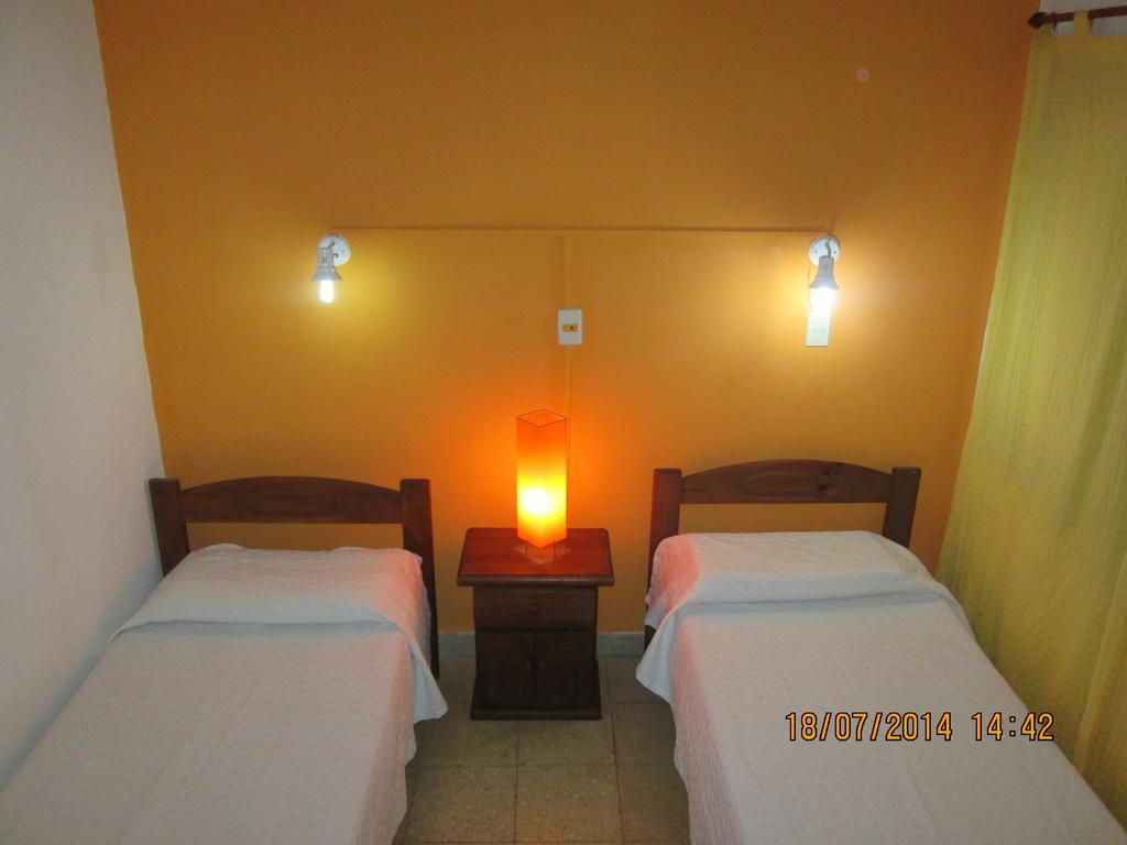 Nuevo Hotel Belgrano San Nicolas de los Arroyos Bilik gambar